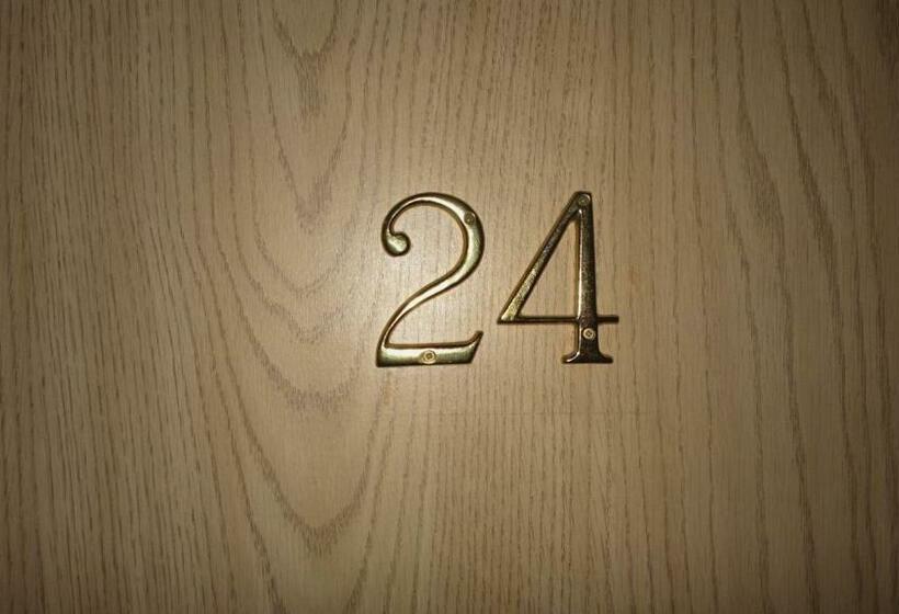 膳宿费 Penzion Lada