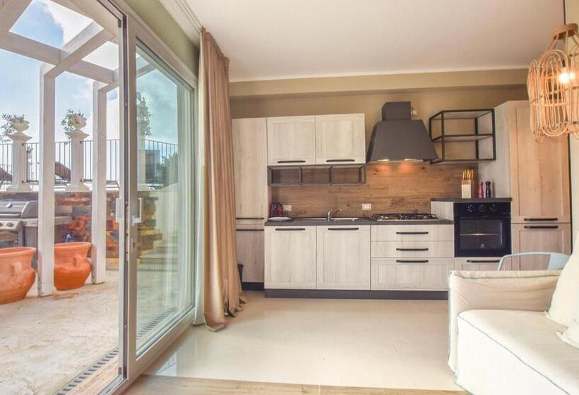 پانسیون Villa Domus Petraianca