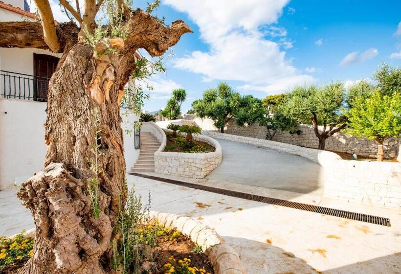 پانسیون Villa Domus Petraianca