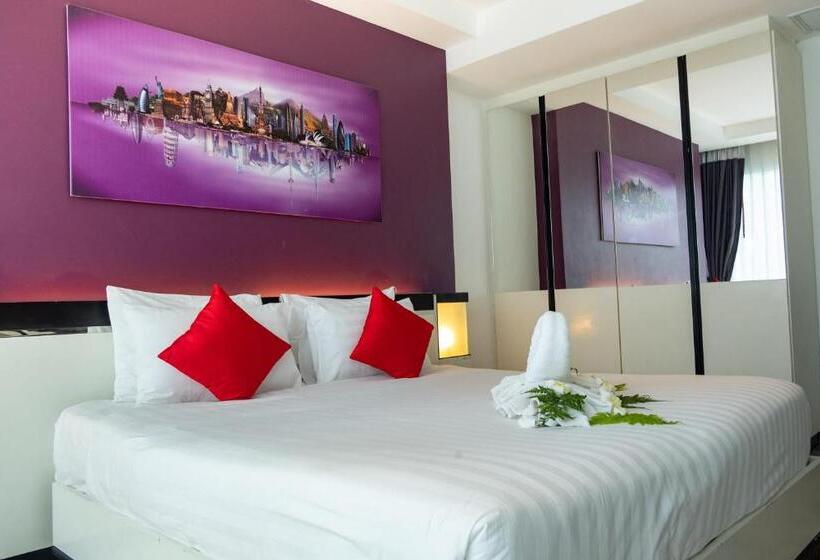 리조트 Rawai Paradise