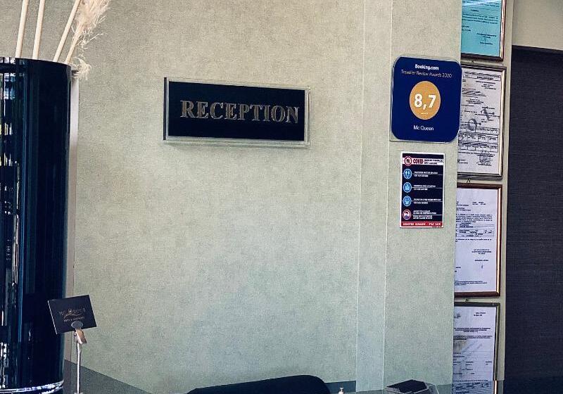 Mc Queen Rooms & Apartments