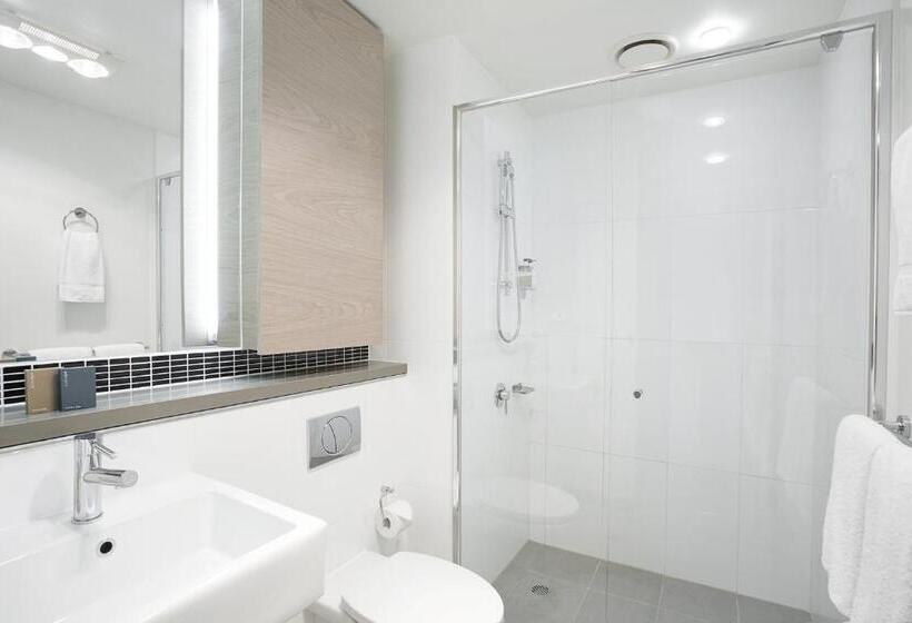 فندق St Kilda Central Apartments