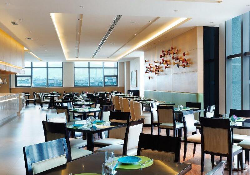 فندق Aloft Dalian