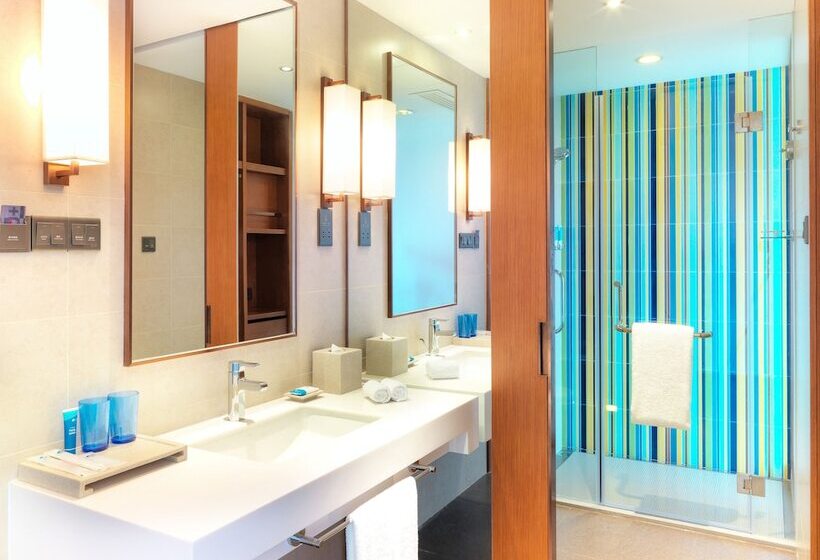 فندق Aloft Dalian