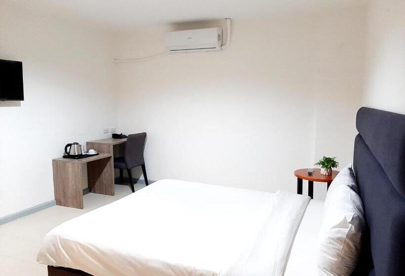 Anex Hotel Near Us Embassy