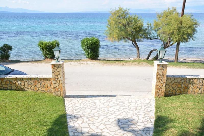 فندق Anna Apartment