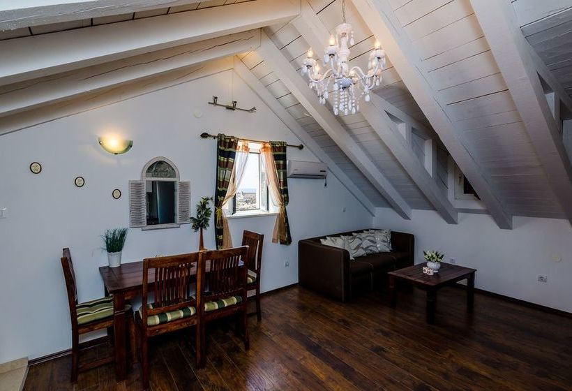 酒店 Apartments Plaza