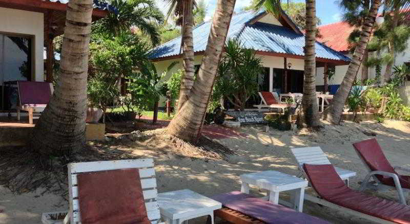 ホテル Aree Beach Resort