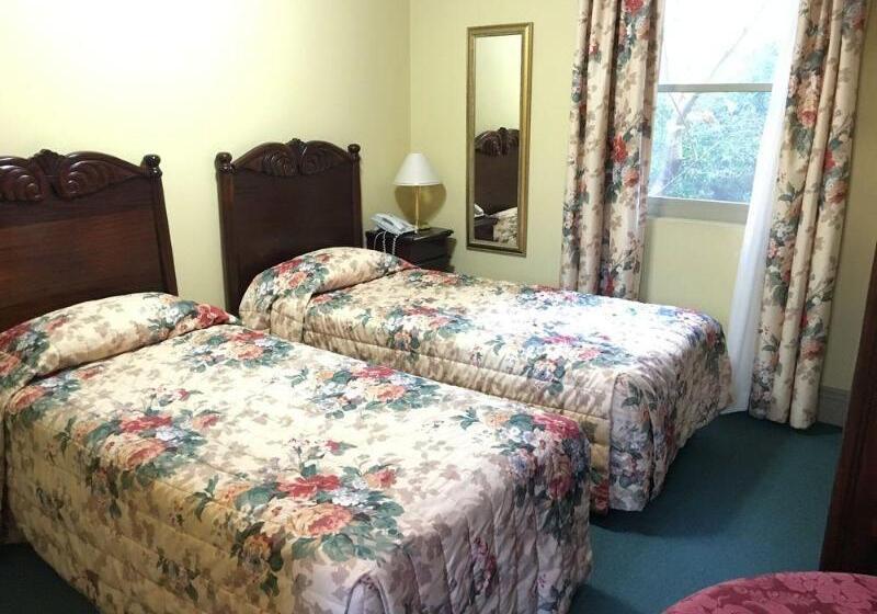 酒店 Avonmore On The Park Boutique