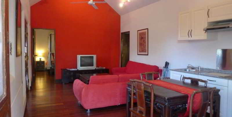 בית מלון כפרי Baan Talay Chine Boutique Resort