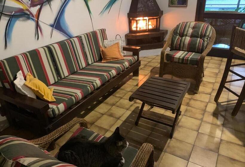 בית מלון כפרי Beach House Floripa