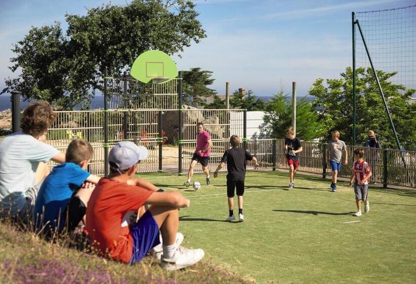 فندق Belambra Clubs Trégastel   Le Castel Sainte Anne