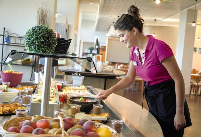 فندق Belambra Clubs Trégastel Le Castel Sainte Anne