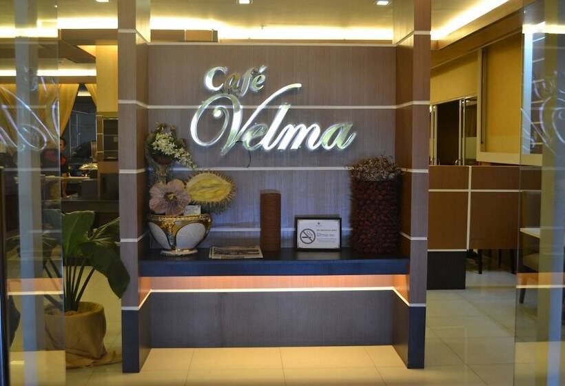 هتل Big 8 Corporate