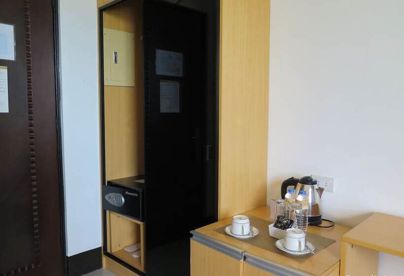 هتل Big 8 Corporate