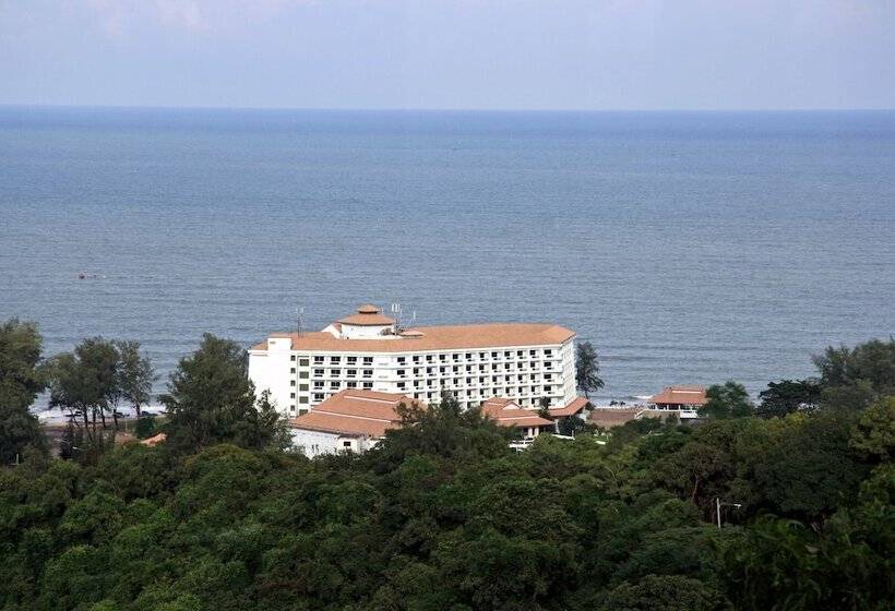 Bp Samila Beach Hotel & Resort