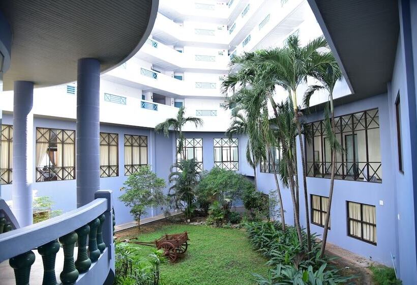 Bp Samila Beach Hotel & Resort