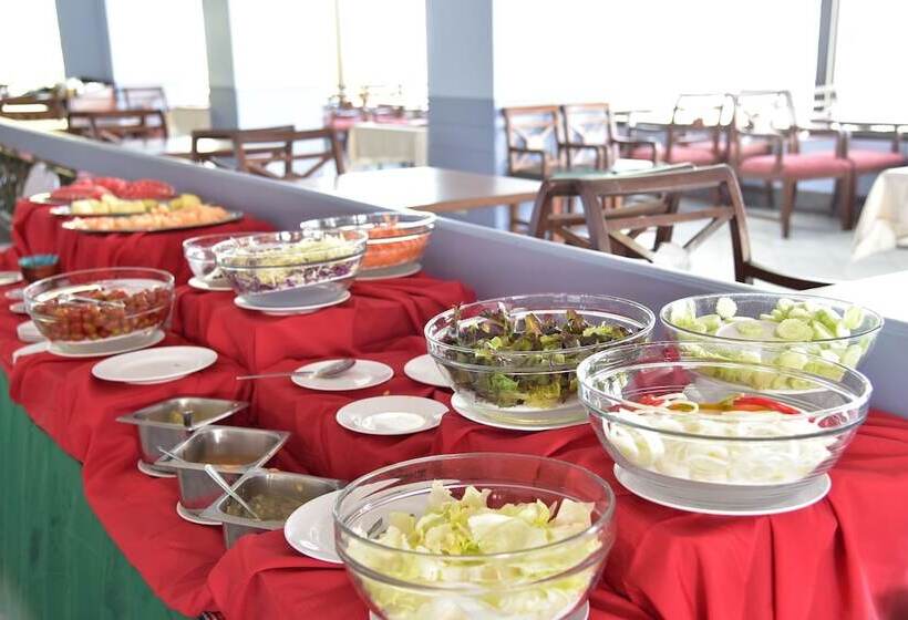 Bp Samila Beach Hotel & Resort