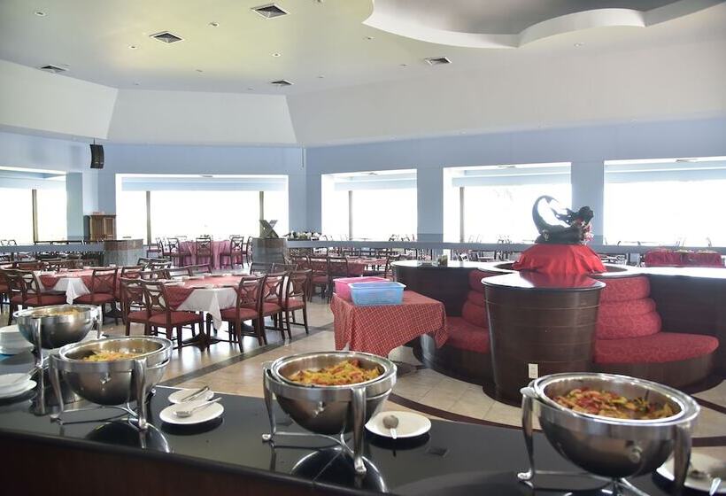 Bp Samila Beach Hotel & Resort