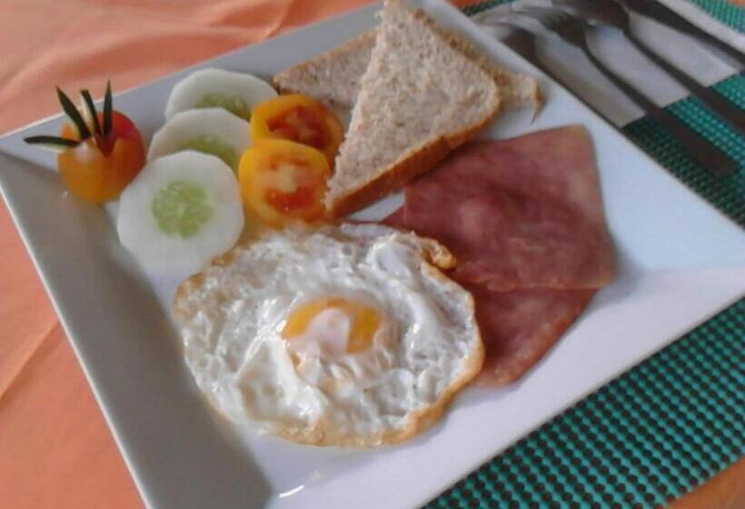 هتل Casa Joaquin Bnb