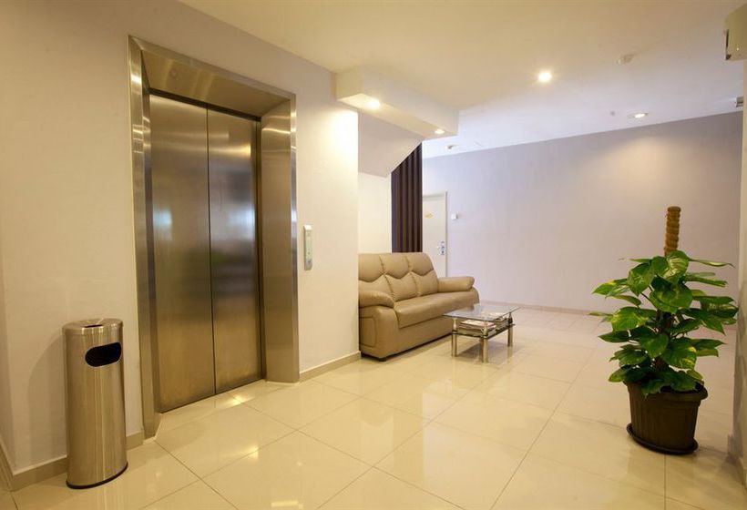 בית מלון כפרי Ciq Jalan Lumba Kuda