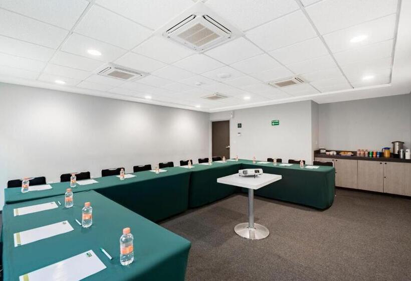 酒店 City Express Junior By Marriott Ciudad Del Carmen Aeropuerto