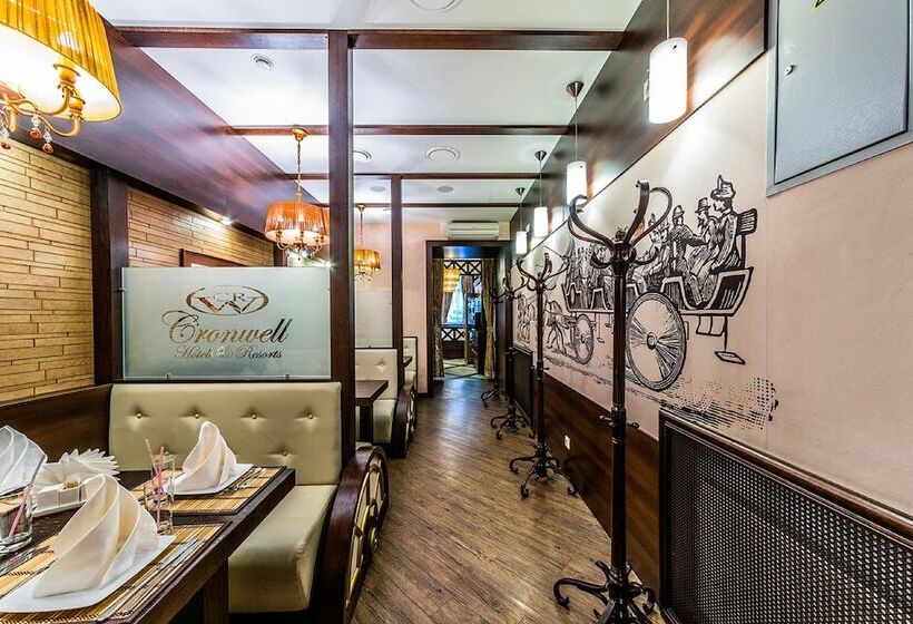 호텔 Cronwell Inn Stremyannaya