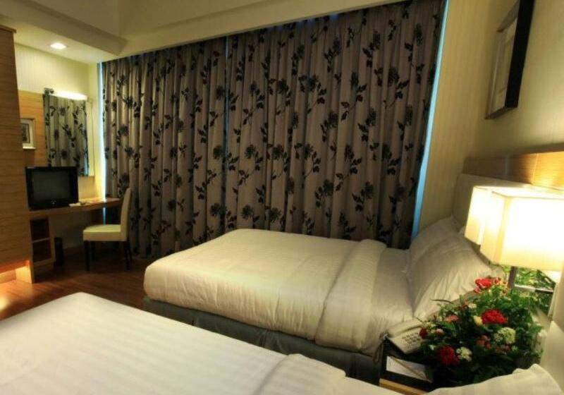 فندق Crown Garden