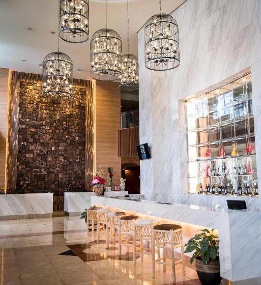 فندق Crown Vista