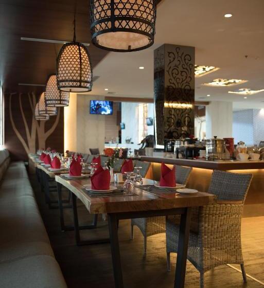 فندق Crown Vista