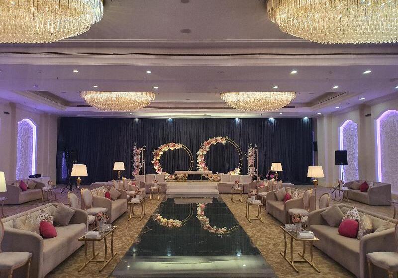 هتل Crowne Plaza Riyadh Al Waha, An Ihg