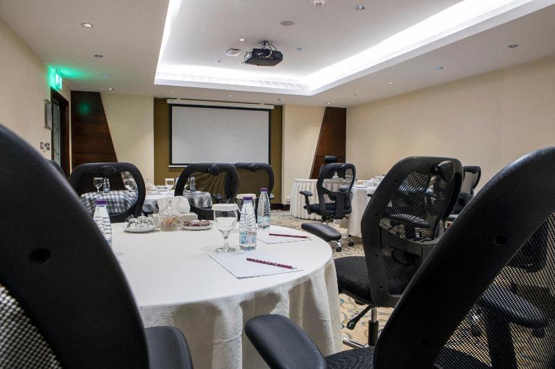 هتل Crowne Plaza Riyadh Al Waha, An Ihg