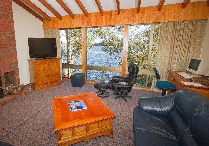 ホテル Derwent Retreat