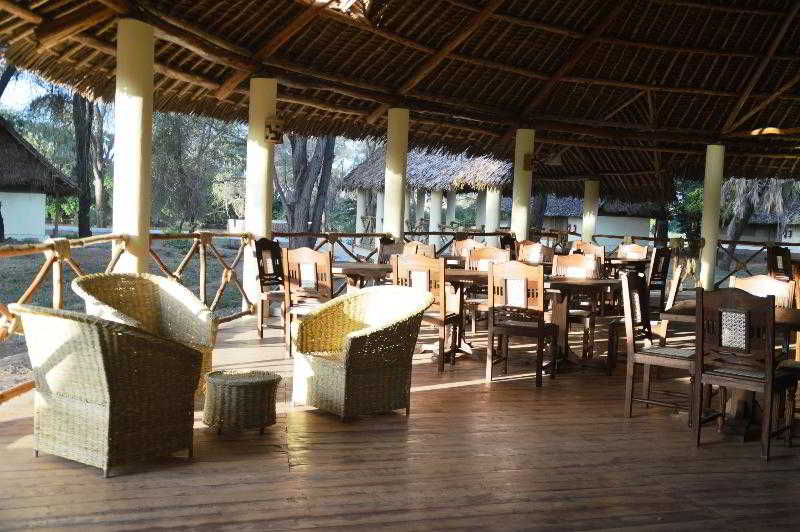 هتل Doa Doa Safari Club