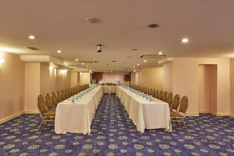 Doubletree By Hilton Hotel Izmir   Alsancak