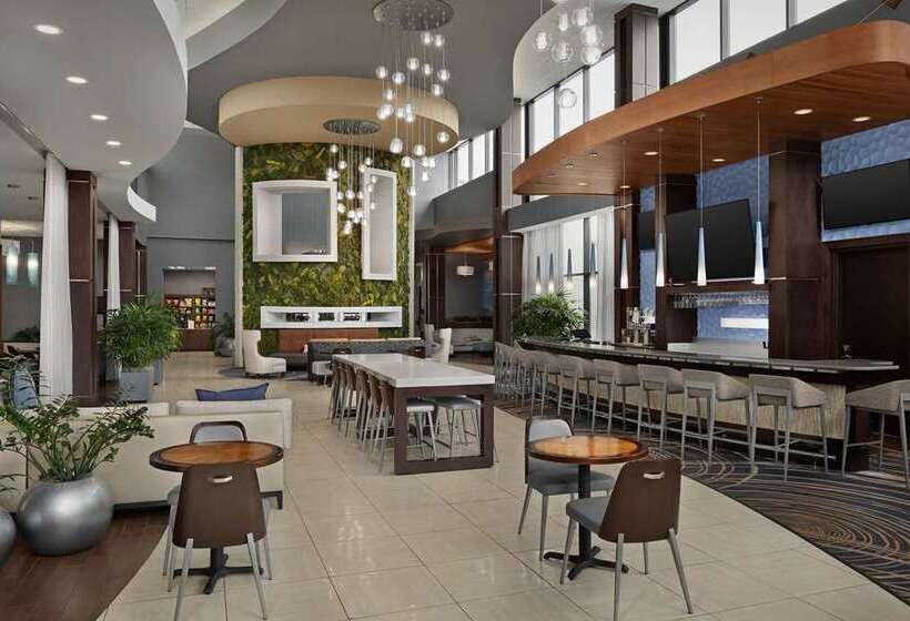 هتل Embassy Suites By Hilton Knoxville West