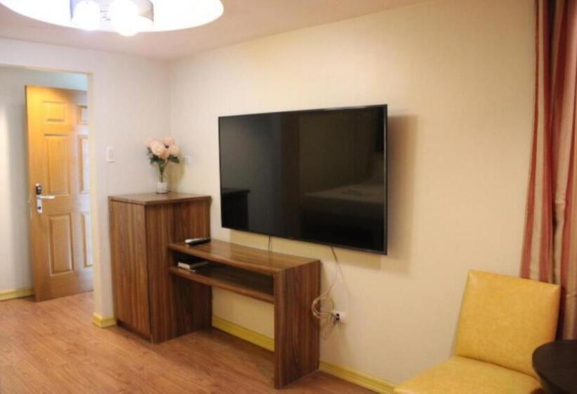 Festive Hotel Makati