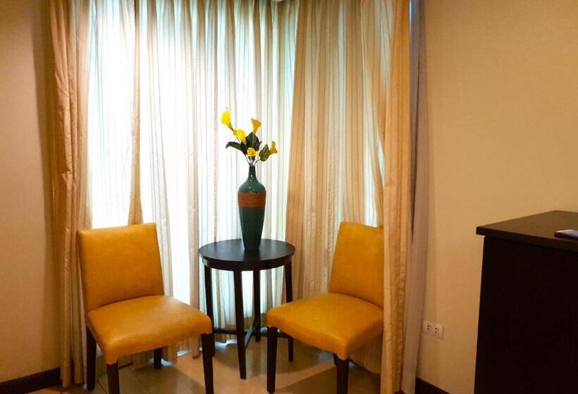 Festive Hotel Makati