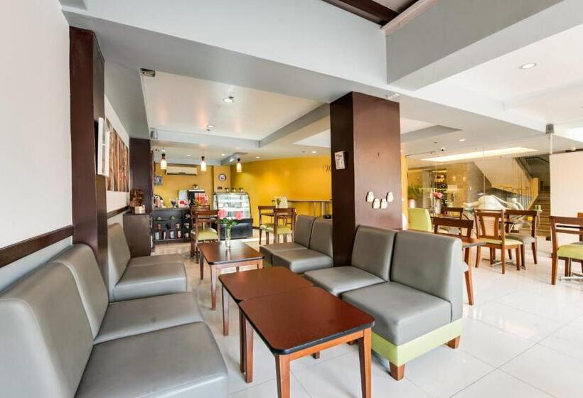 Festive Hotel Makati