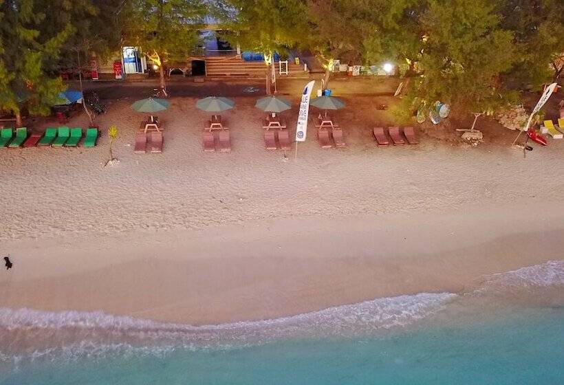 هتل Good Heart Resort Gili Trawangan
