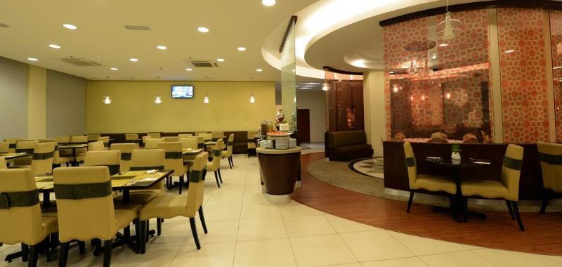 酒店 The Grand Puteri