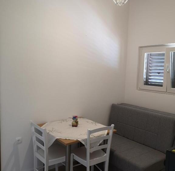 בית מלון כפרי Guest House Pikala