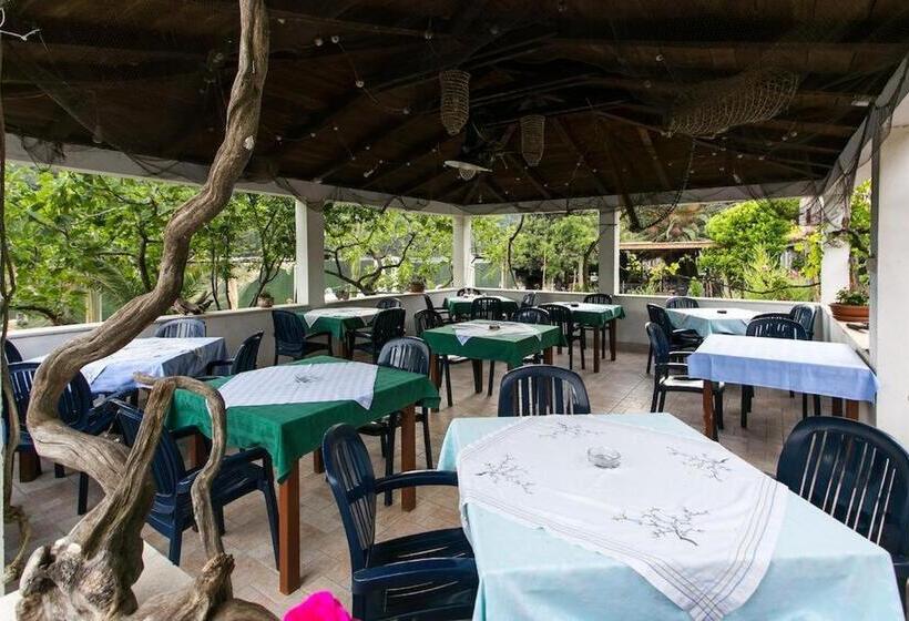 בית מלון כפרי Guest House Pikala