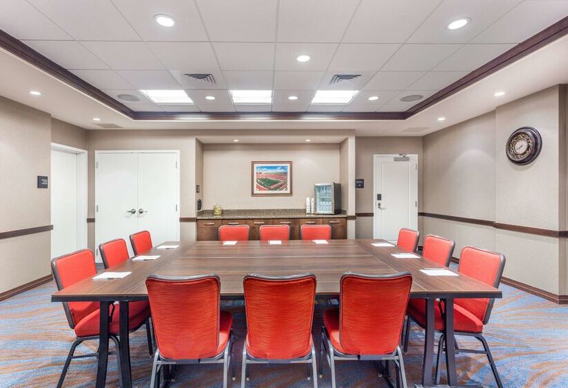 ホテル Hampton Inn & Suites Madison / Downtown