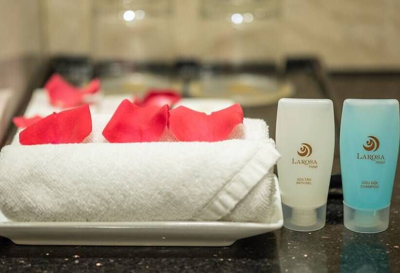 هتل Hanoi La Rosa