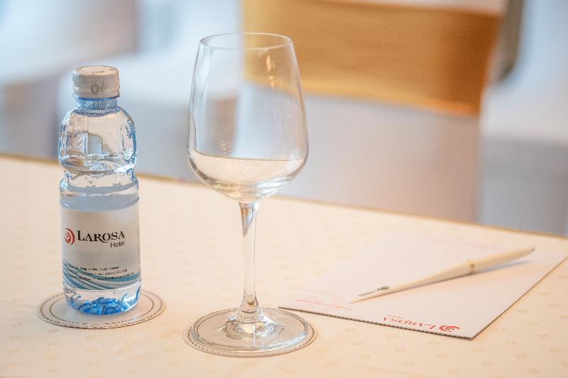 هتل Hanoi La Rosa