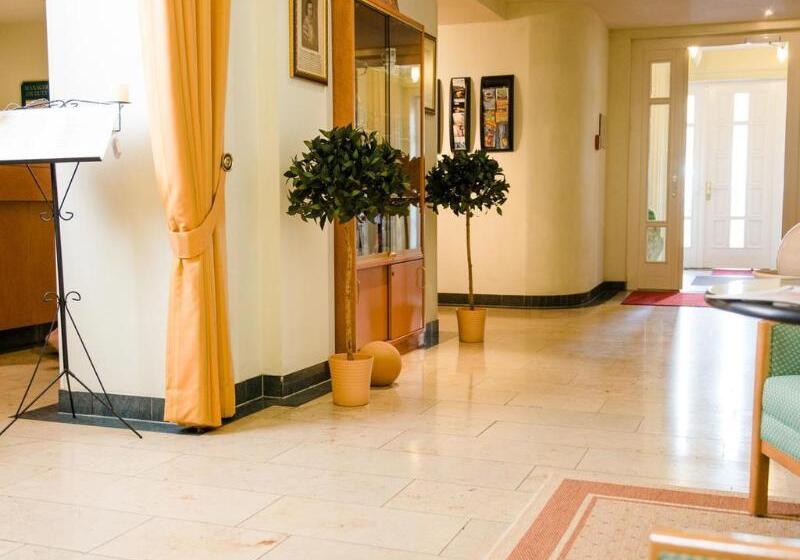 Отель Herzog Georg