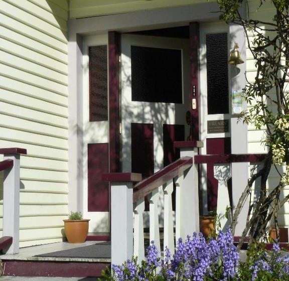 호텔 Holly Homestead B&b