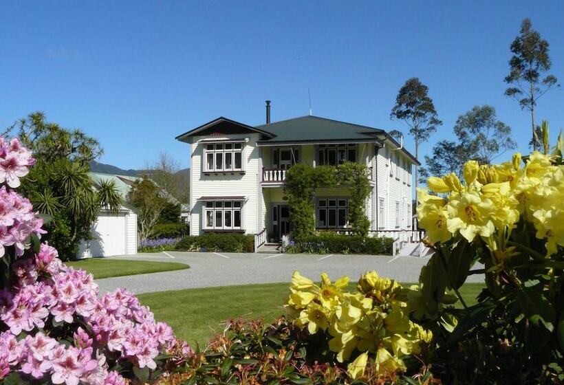 호텔 Holly Homestead B&b