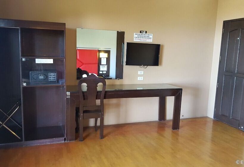 فندق Hollywood Drivein